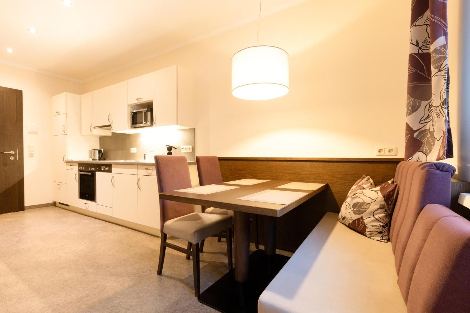 Appartements Feroli Динтен-ам-Хохкёниг Экстерьер фото